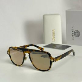 Picture of Versace Sunglasses _SKUfw55561573fw